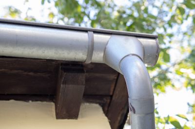 Commercial Gutter Service detail